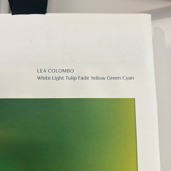 Aritzia - Shopper - Picture 3 of 4